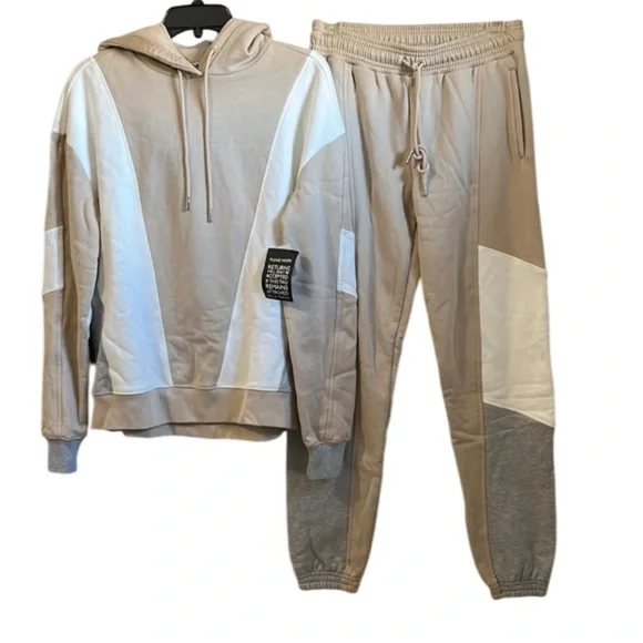 NINETY PERCENT NWT Color-block Organic Cotton Hoodie/Joggers Set Beige - XS